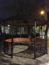 Беседка стальная «Физалес» Со скамейкой