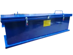Горизонтальный герметичный специализированный контейнер для сбора, хранения, транспортировки отработанных ртутьсодержащих ламп: ЛБ 20, ЛБ 40, ДРЛ, ГСК 1550, 1250х600х400 мм (3 секции)