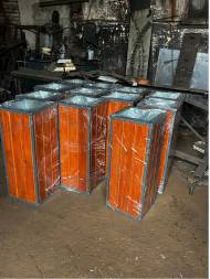 Урна с деревянными вставками